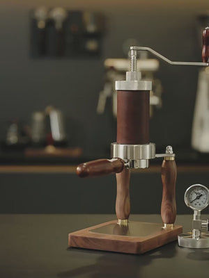 Aleman Nomad Hybrid Portable Espresso Machine | Hand Crank and Pneumatic 2-in-1