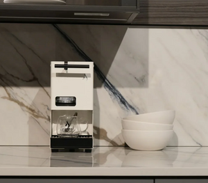 Aroma E.GO – Portable Italian espresso machine for pods