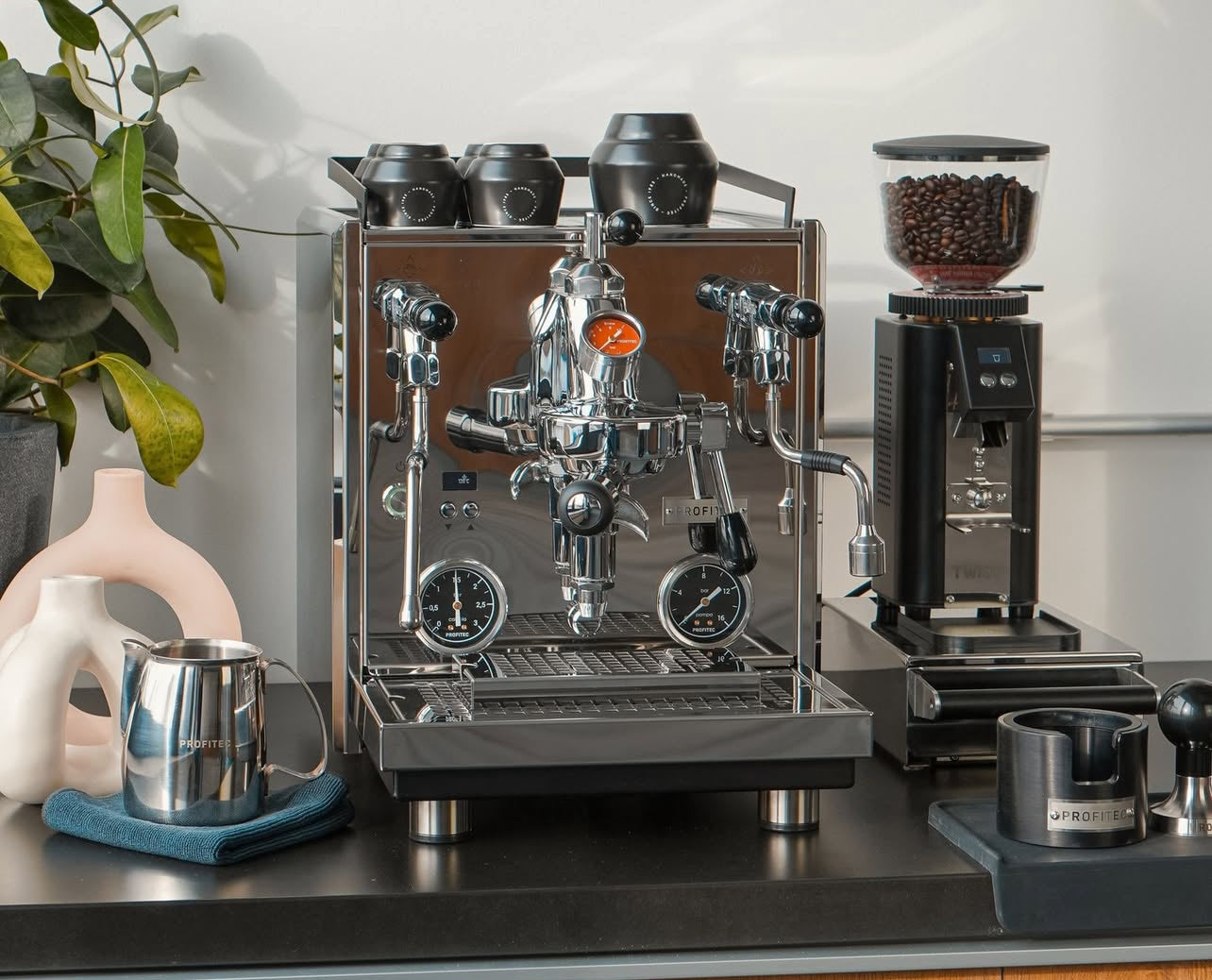 Macap MDXZ Xtreme WT Coffee Grinder with Built-in Tamper for Café