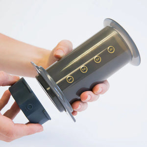 Accessories for pressure-activated manual espresso with Aeropress, barista equipment, everything about coffee.