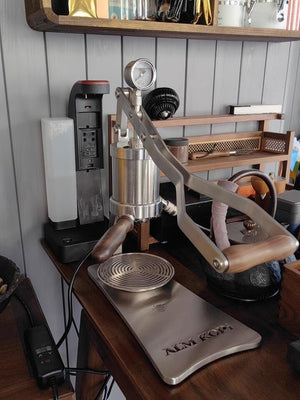 Aleman 2P Espresso Machine with Manual Lever | Base and Drip Tray in Stainless Steel